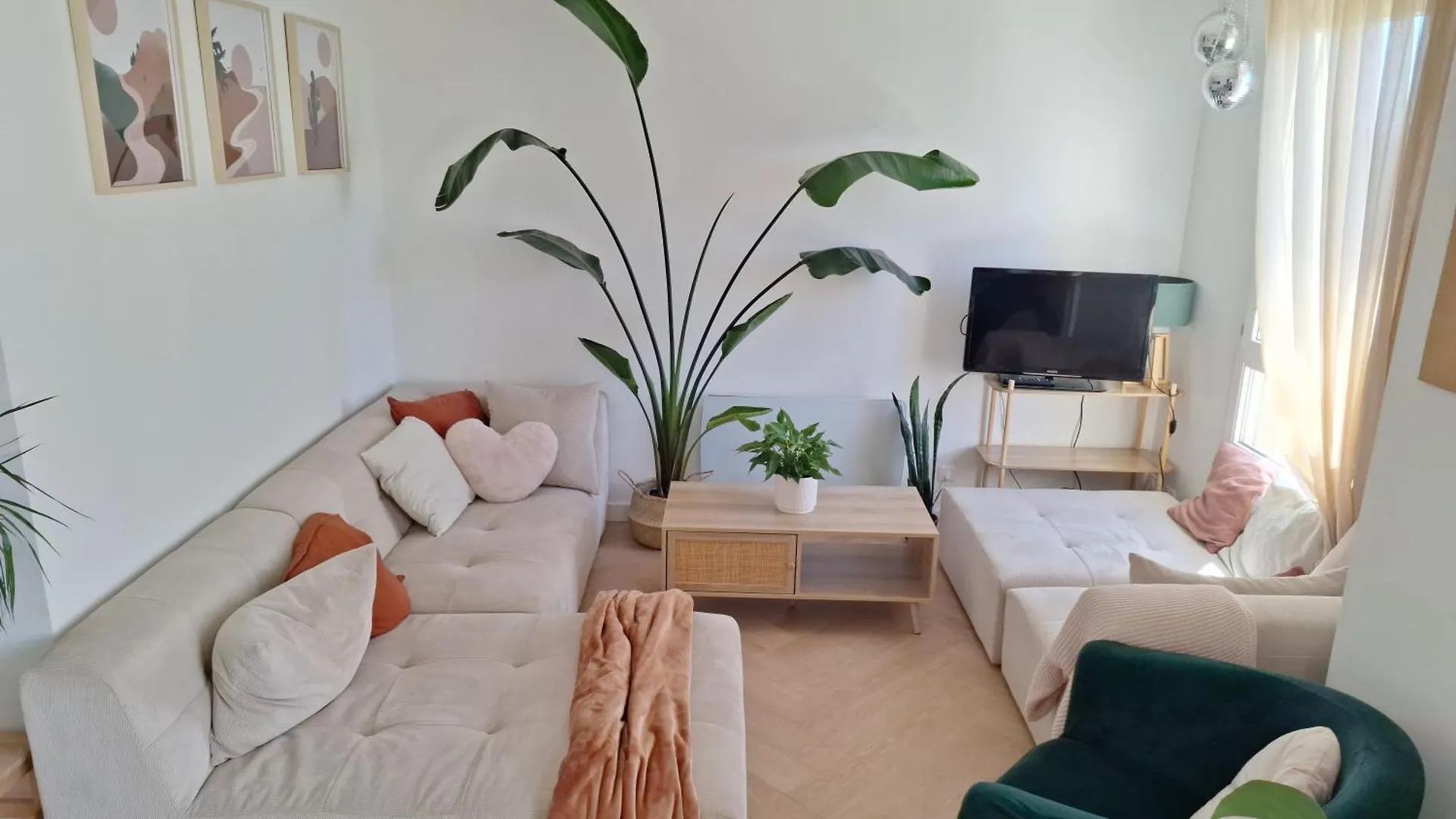 T3 Debourg, Balcon, Proche Metro B Lejlighed Lyon Frankrig
